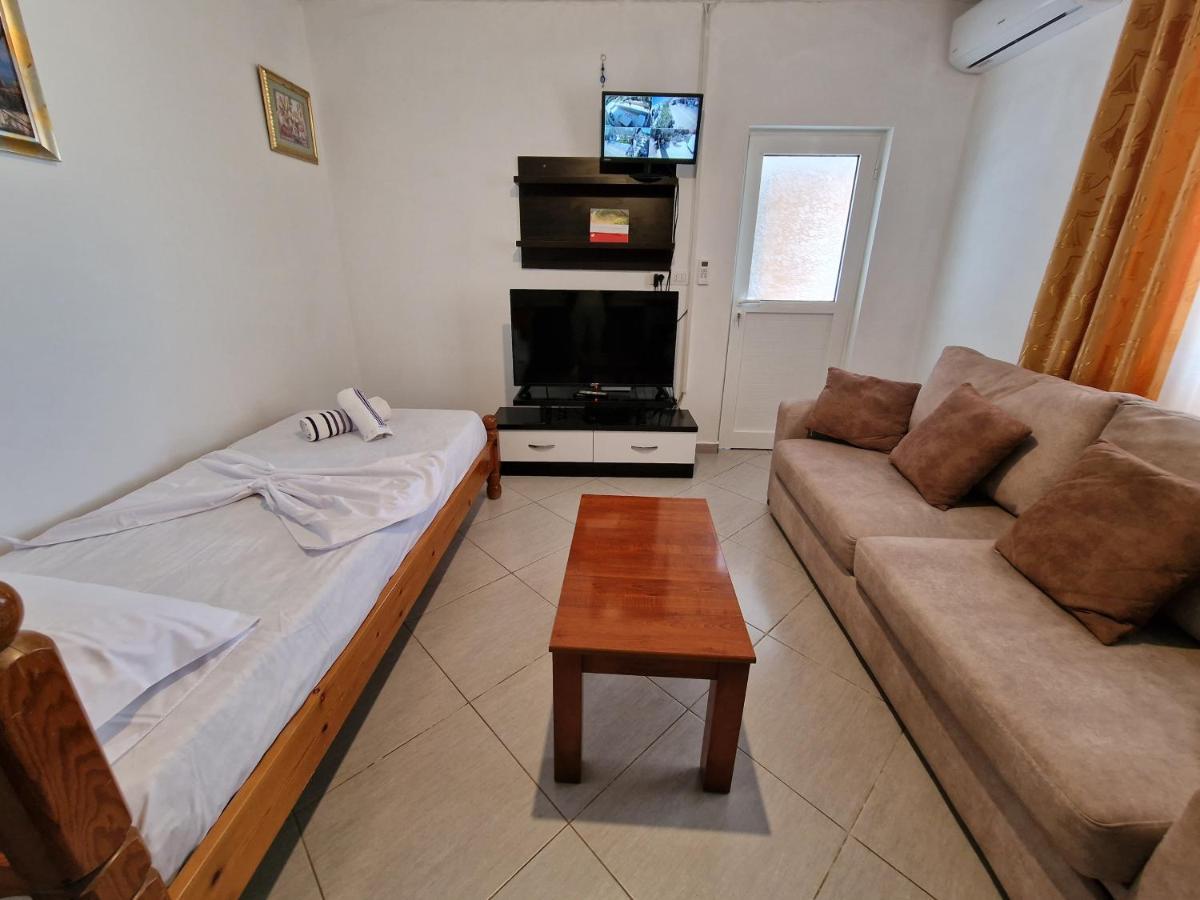 Villa Bani Εξαμίλιο Εξωτερικό φωτογραφία